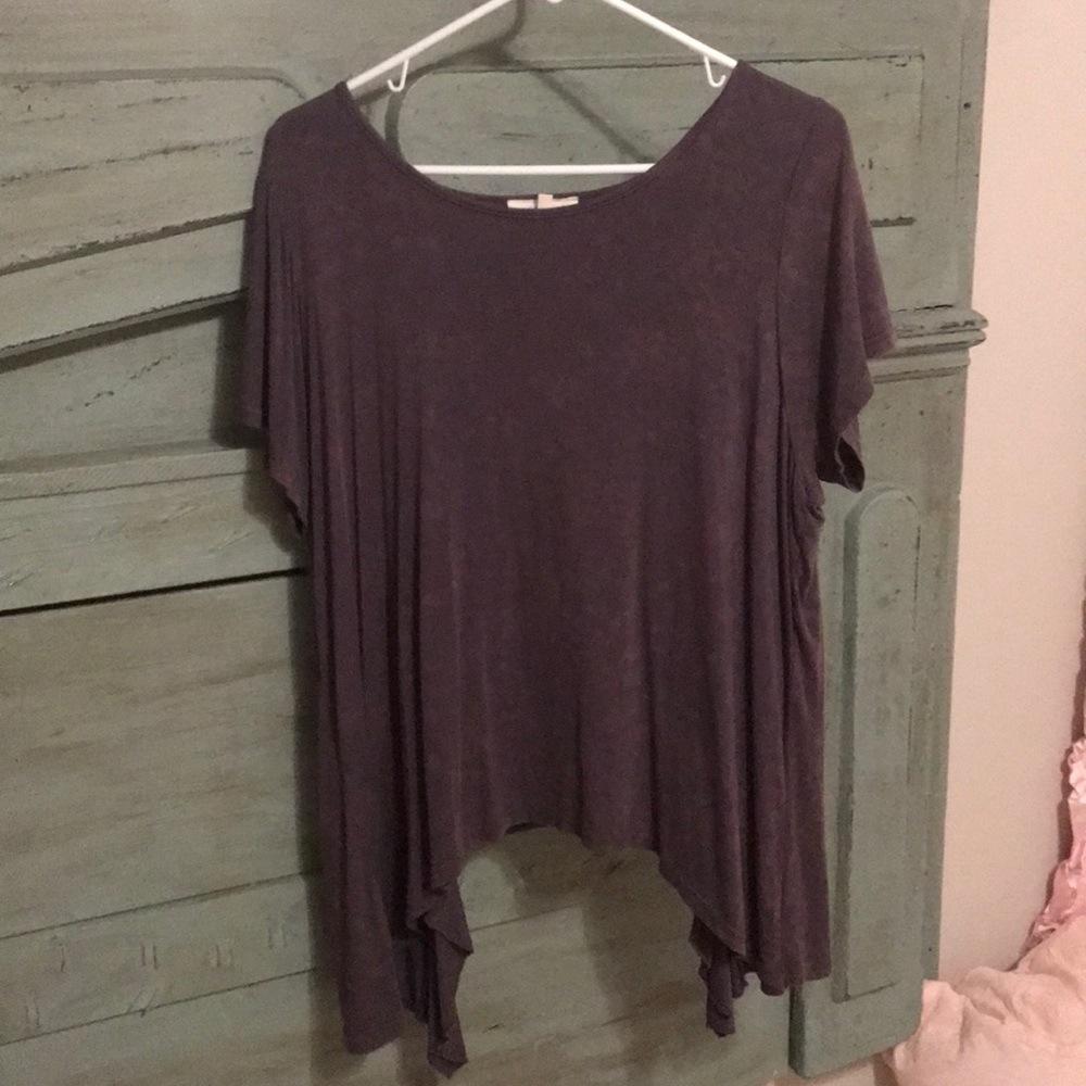 Gray distressed top with open back